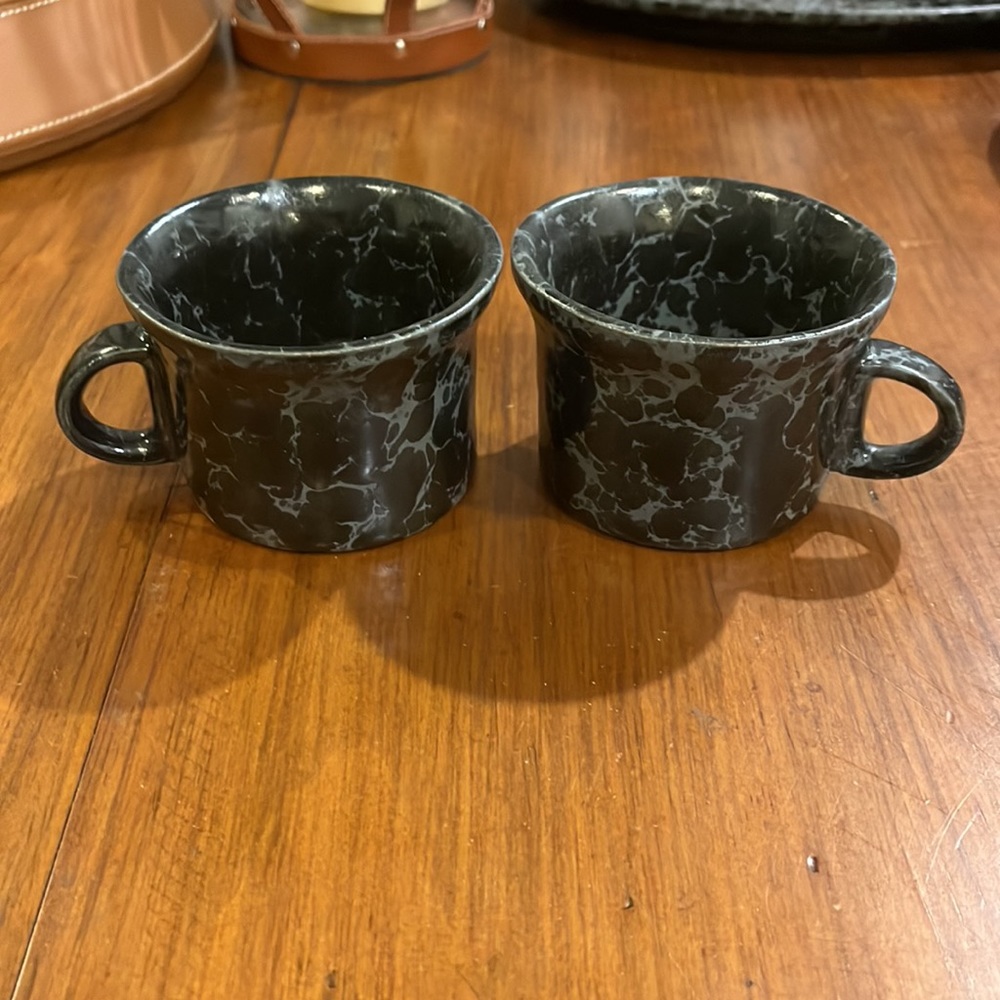 Bennington Vermont Potters Black on Slate low rise coffee cup 1626 mug 1626d X 2